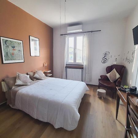 Bed and Breakfast Il Giardino Della Musica San Giuliano  Екстер'єр фото