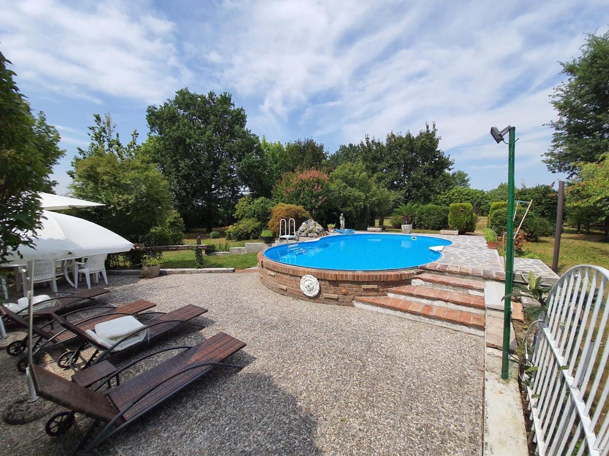 Bed and Breakfast Il Giardino Della Musica San Giuliano  Екстер'єр фото